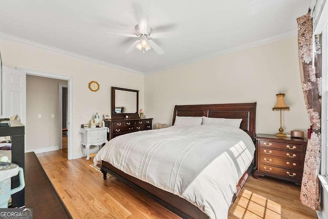 262 Pinnacle Pointe Dr, Rocky Face, GA 30740 - bedroom with ornamental molding, light wood-style flooring, and ceiling fan