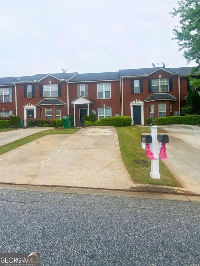 5553 Strathmoor Manor Cir, Lithonia, GA 30058 - multi unit property with brick siding