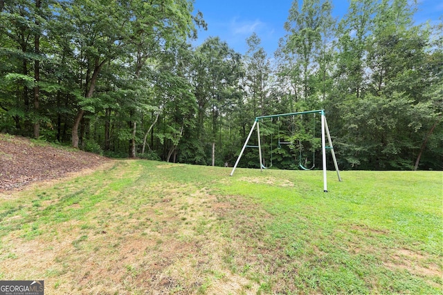 329 Summer Glen Rd, Dahlonega, GA 30533 - view of green lawn