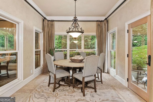 2118 Chatham, Dalton, GA 30720 - dining room featuring ornamental molding