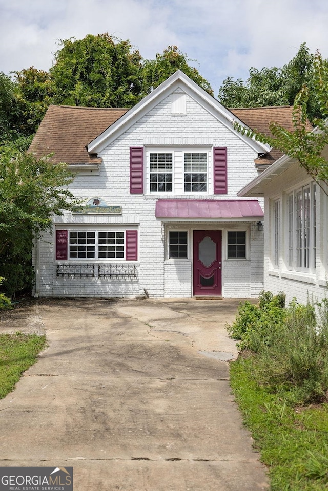 204 S Jefferson Ave, Eatonton, GA 31024 - view of front of home with brick siding