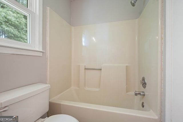 174 Village Dr, Hiram, GA 30141 - bathroom featuring toilet and bathing tub / shower combination