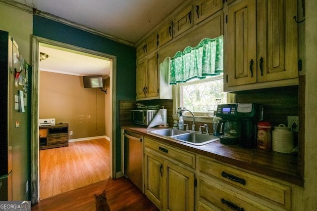 1025 Northridge Rd, Ball Ground, GA 30107 - kitchen featuring crown molding, stainless steel appliances, dark wood finished floors, and dark countertops