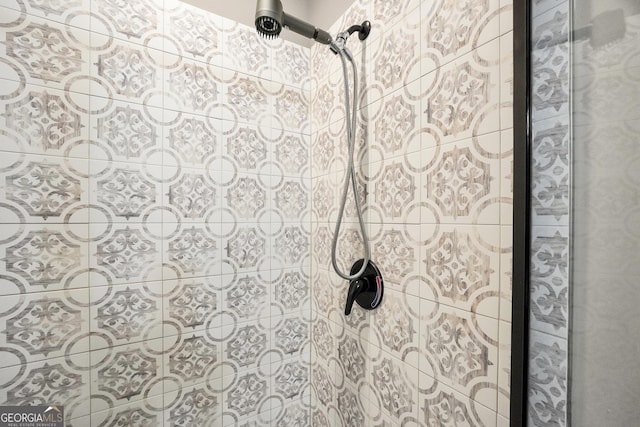 230 Thorpe Rd, Jackson, GA 30233 - bathroom view of a tile shower