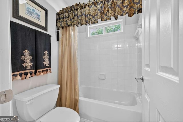 2002 Ivy Ridge Rd SE, Smyrna, GA 30080 - bathroom featuring shower / tub combo and toilet