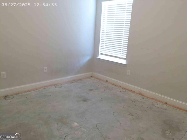 299 Mcclelland Loop NE, Ludowici, GA 31316 - spare room featuring baseboards