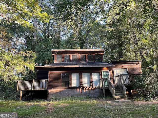 2917 Katherine Valley Rd, Decatur, GA 30032 - back of house with a wooden deck