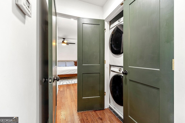 216 Leyden St, Decatur, GA 30030 - laundry room with stacked washer / drying machine, wood finished floors, and ceiling fan