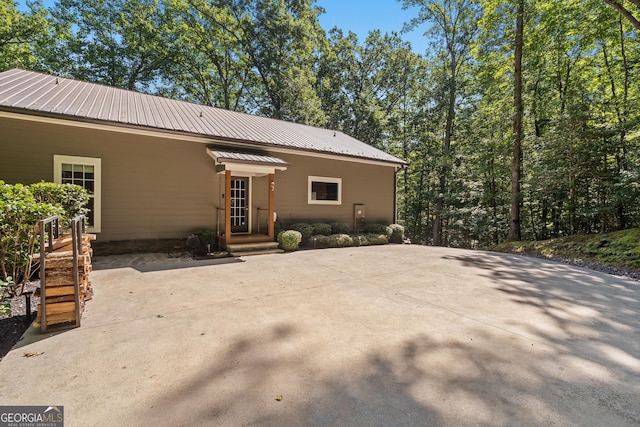 112 Springhill Ln, Clarkesville, GA 30523 - back of house with a metal roof