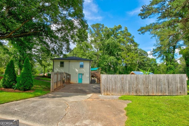 2200 Glendale Dr, Atlanta, GA 30032 - view of yard with driveway