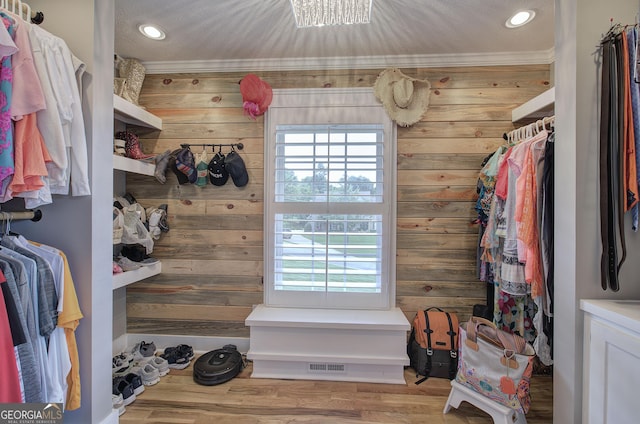 198 Hillcrest Dr, Calhoun, GA 30701 - walk in closet featuring wood finished floors