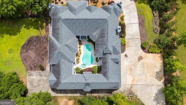 311 N Rivoli Farms Dr, Macon, GA 31210 - view of subject property with a pool area