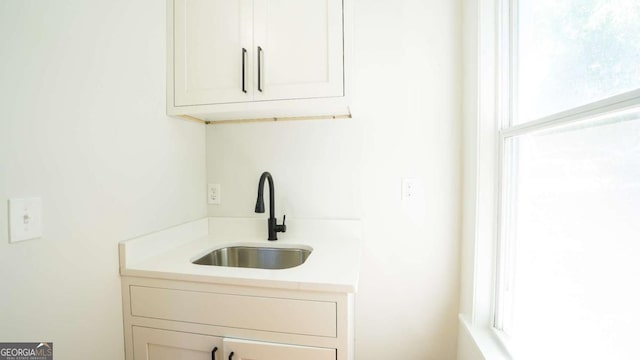 220 Confederate Ave, Dallas, GA 30132 - bar area featuring a sink