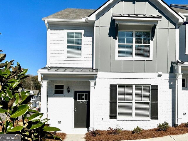 1792 Emory Ln Unit 102, Conyers GA, 30013, 3 bedrooms, 2.5 baths townhouse for sale