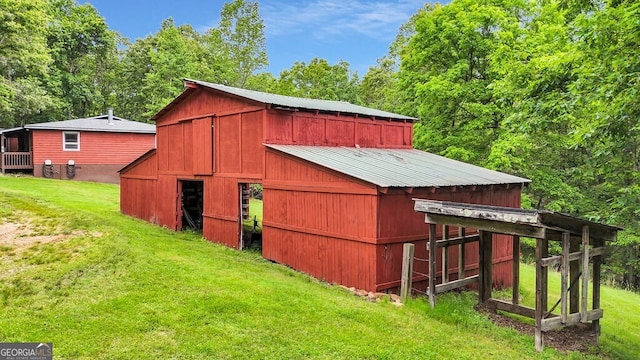 805 Quail Cove Cir, Warne, NC 28909 - view of barn with a yard