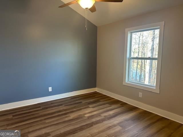 bathroom with vanity and bathing tub / shower combination