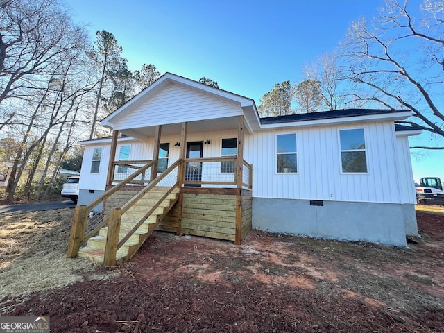 view of front of home with covered porch