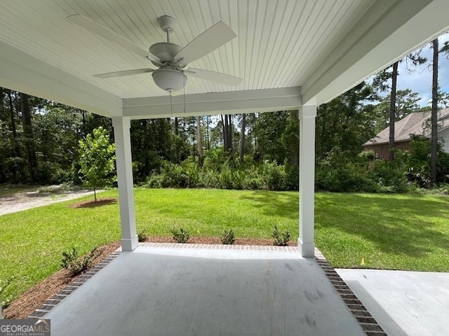 view of patio featuring ceiling fan