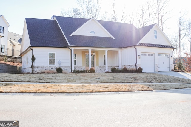 view of front of house featuring covered porch