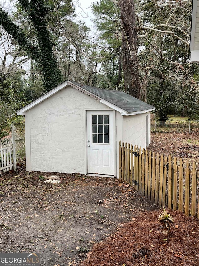 view of shed / structure