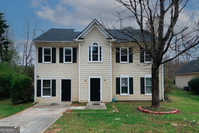 view of front of house featuring a front yard