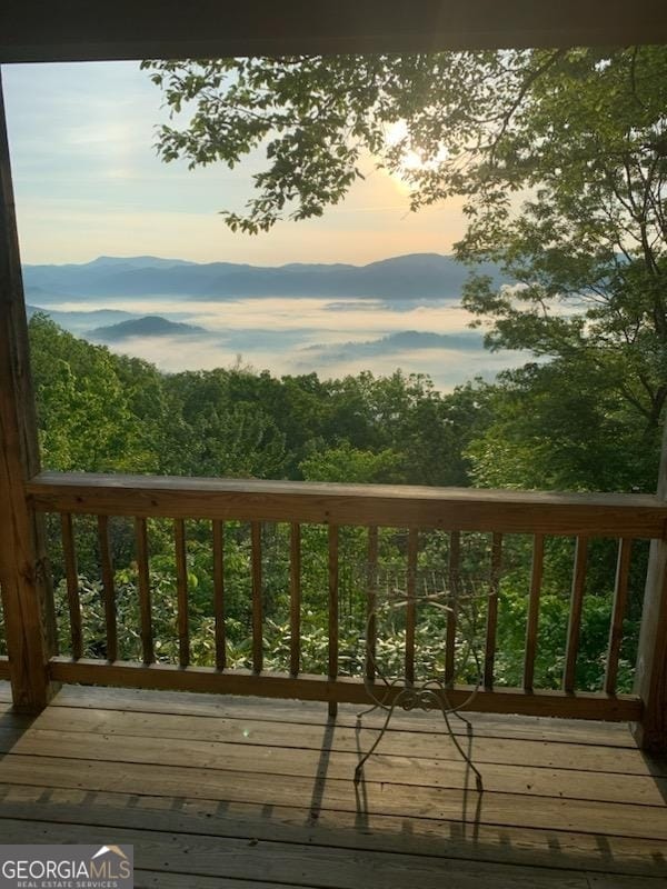 view of deck at dusk