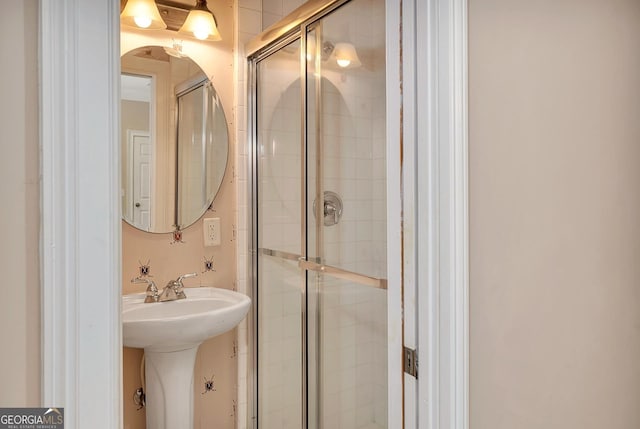 bathroom with walk in shower