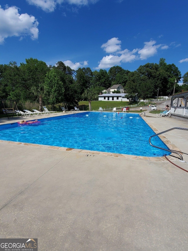 Listing photo 3 for 286 Country Club Trl, Toccoa GA 30577