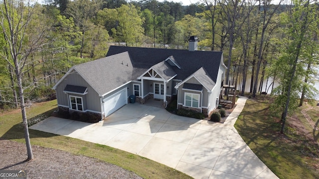 view of front facade featuring a garage