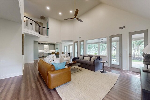1107 Royal Adelade Dr, College Station, TX 77845 - view of living room