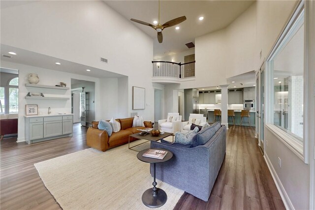 1107 Royal Adelade Dr, College Station, TX 77845 - view of living room