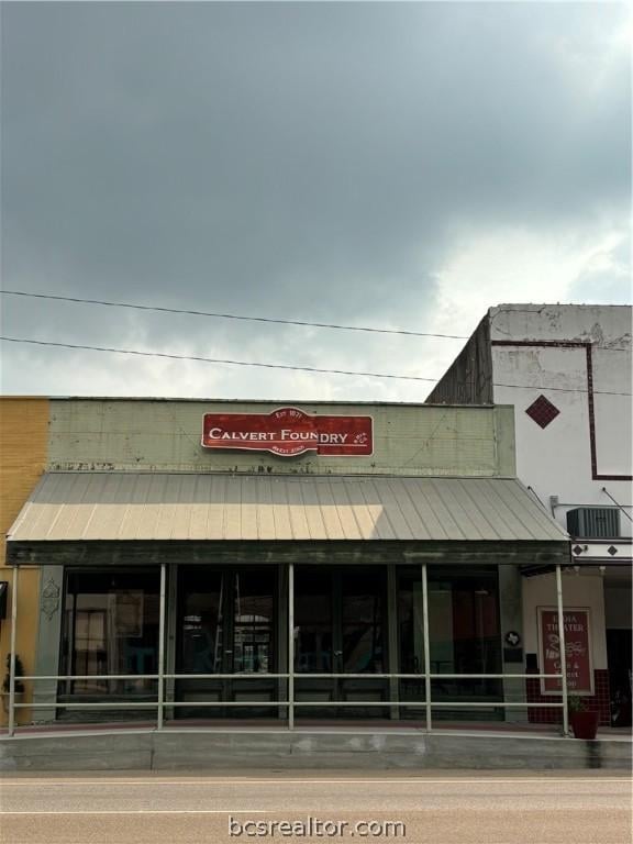 502 S Main Street Highway, Calvert, TX 77837