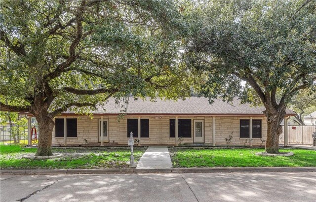1105 E 30th St, Bryan, TX 77802 - photo 1