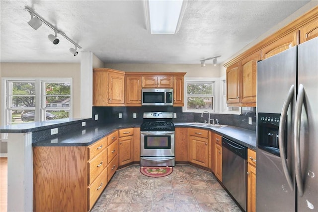 105 Highland Dr, Bryan, TX 77801 - photo 8