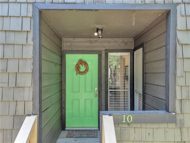 view of entrance to property