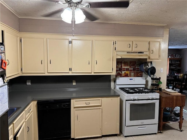 kitchen with ornamental molding, gas range gas stove, ceiling fan, cream cabinetry, and black dishwasher