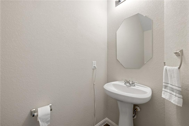 5745 Cerrillos Dr, Bryan, TX 77807 - view of bathroom