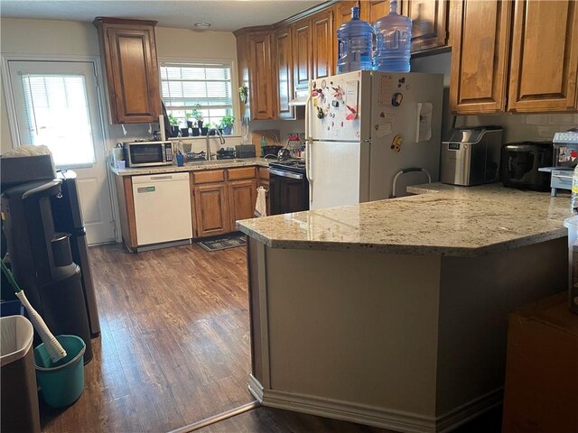 902 Azalea Ct, College Station, TX 77840 - photo 5