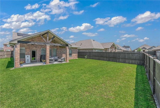 view of yard featuring a patio area and an outdoor living space