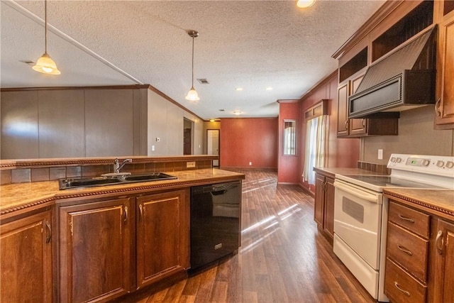 kitchen featuring a sink, black dishwasher, ornamental molding, dark wood finished floors, and white electric range oven