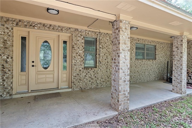 view of entrance to property