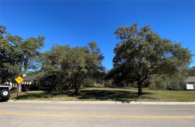 Listing photo 3 for 111 Pershing Ave, College Station TX 77840