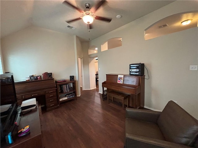 15304 Carriker Ct, College Station, TX 77845 - photo 5