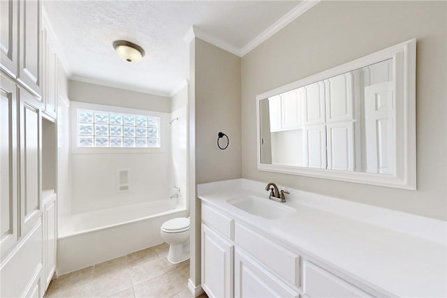 full bathroom with crown molding, shower / bathing tub combination, toilet, vanity, and tile patterned floors