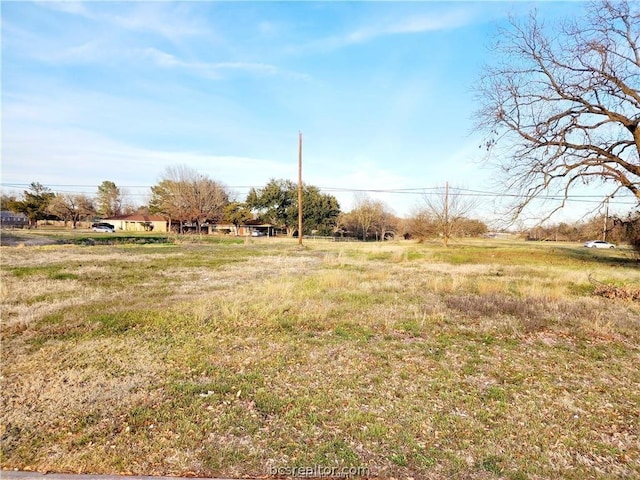 Listing photo 2 for 000 Moss St, Bryan TX 77803