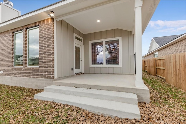 property entrance with a porch