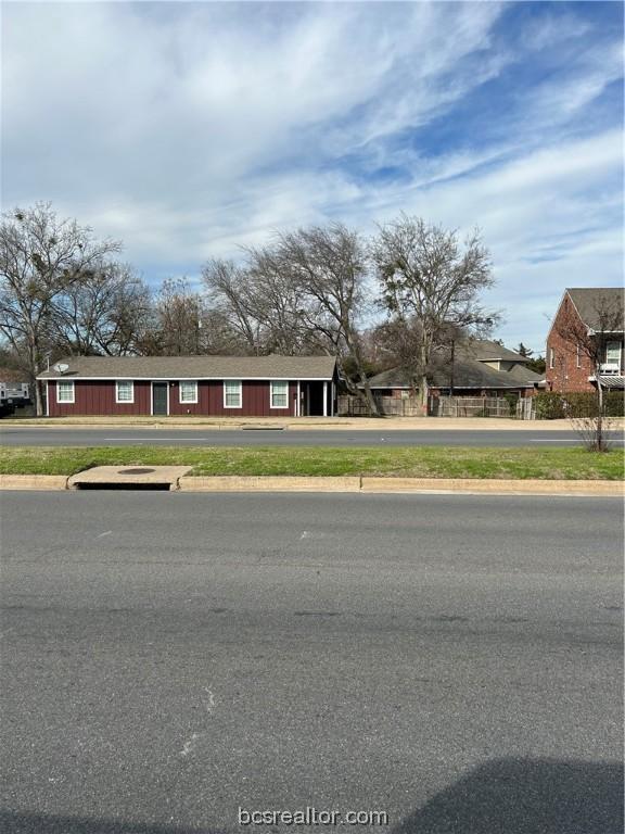 view of ranch-style house