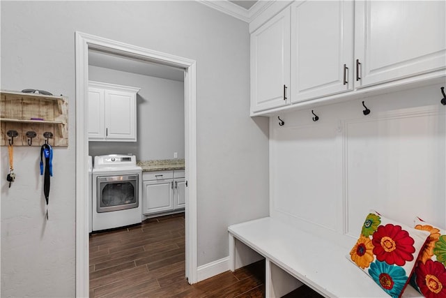 mudroom with baseboards, washer / clothes dryer, ornamental molding, and wood finish floors