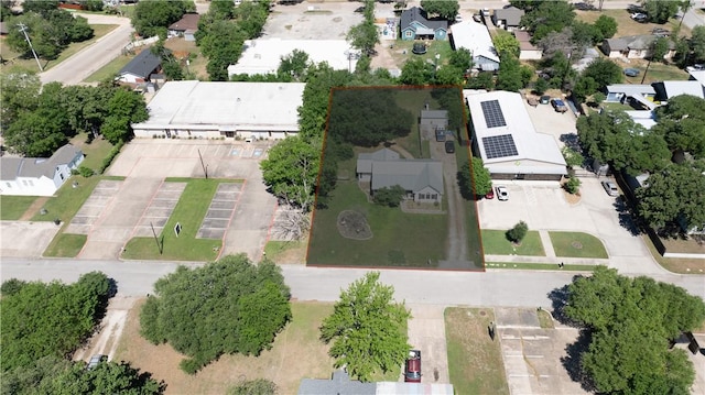 408 Oak St, Bryan, TX 77801 - aerial view of property and surrounding area featuring nearby suburban area and property parcel outlined