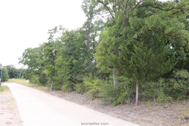 Listing photo 3 for 2019 Lola Ln, Bryan TX 77807